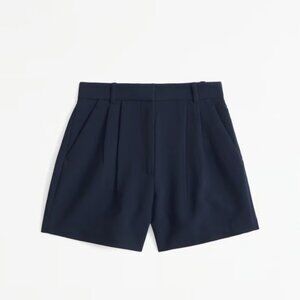 Curve Love A&F Sloane Tailored Short